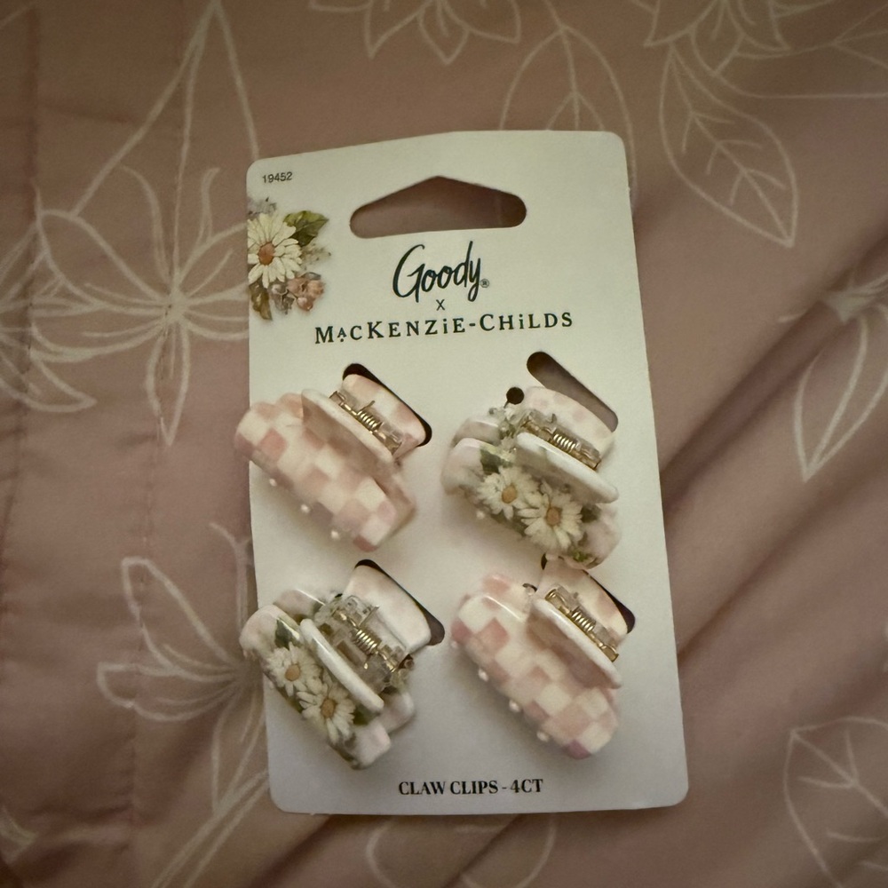 MacKenzie-Childs Pink & Cream / Black& White - 4 Pack x2